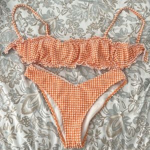 Abercrombie & Fitch 2 piece bathing suit. Like New. Size Medium